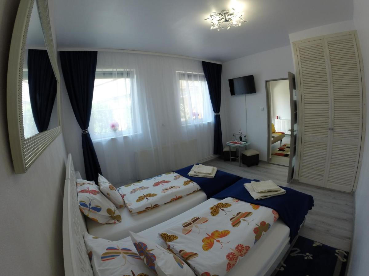Color Home Hermannstadt ภายนอก รูปภาพ