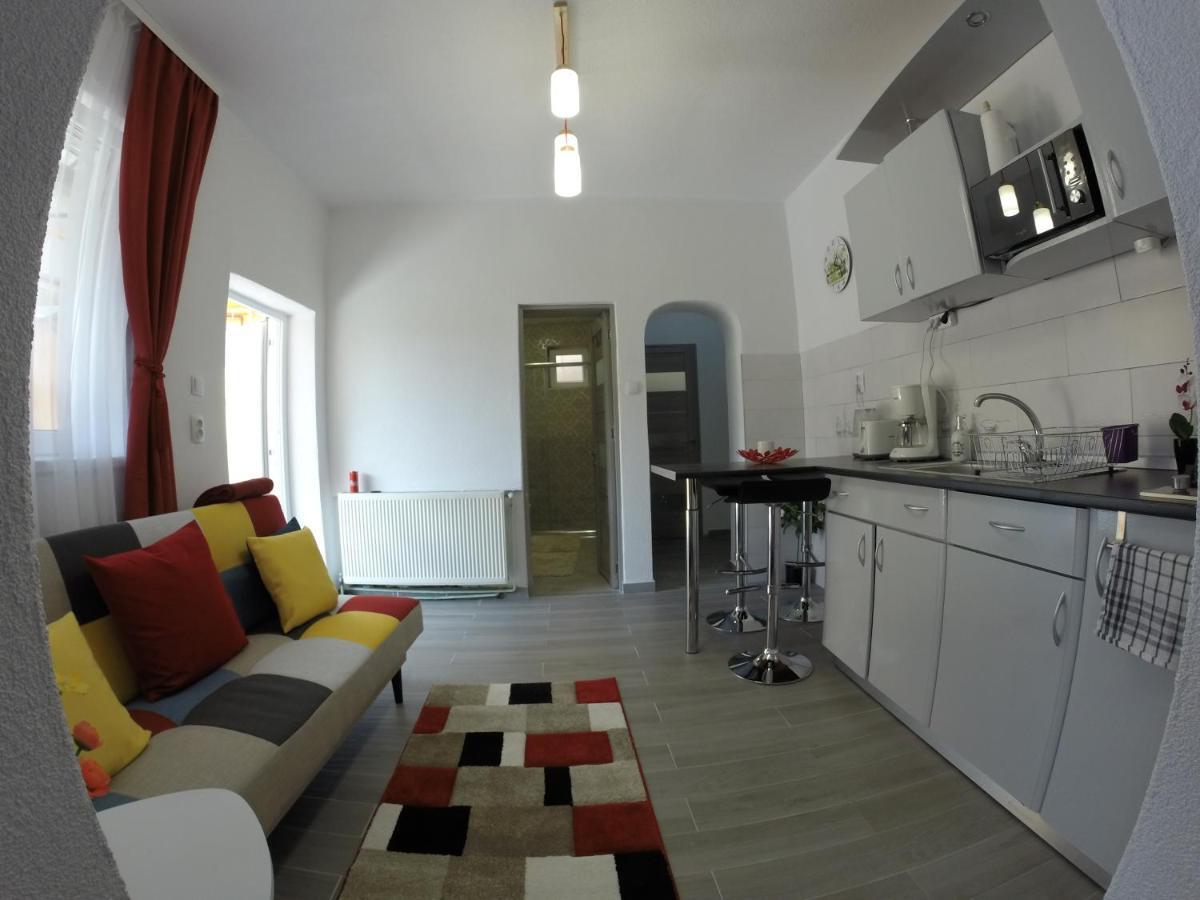 Color Home Hermannstadt ภายนอก รูปภาพ