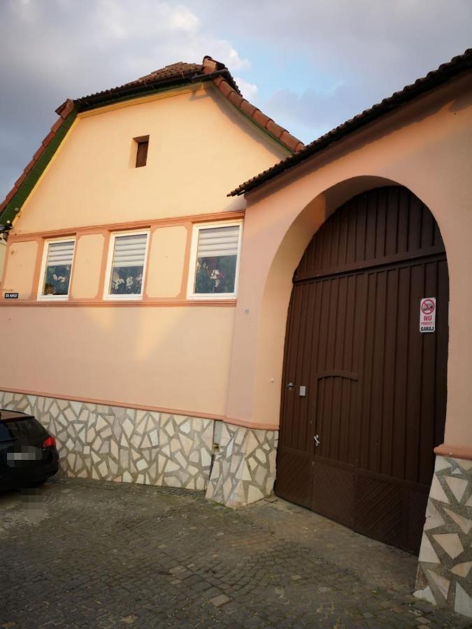 Color Home Hermannstadt ภายนอก รูปภาพ